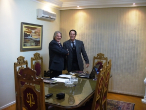 DR ROBERTO E DR NICODEMO.JPG